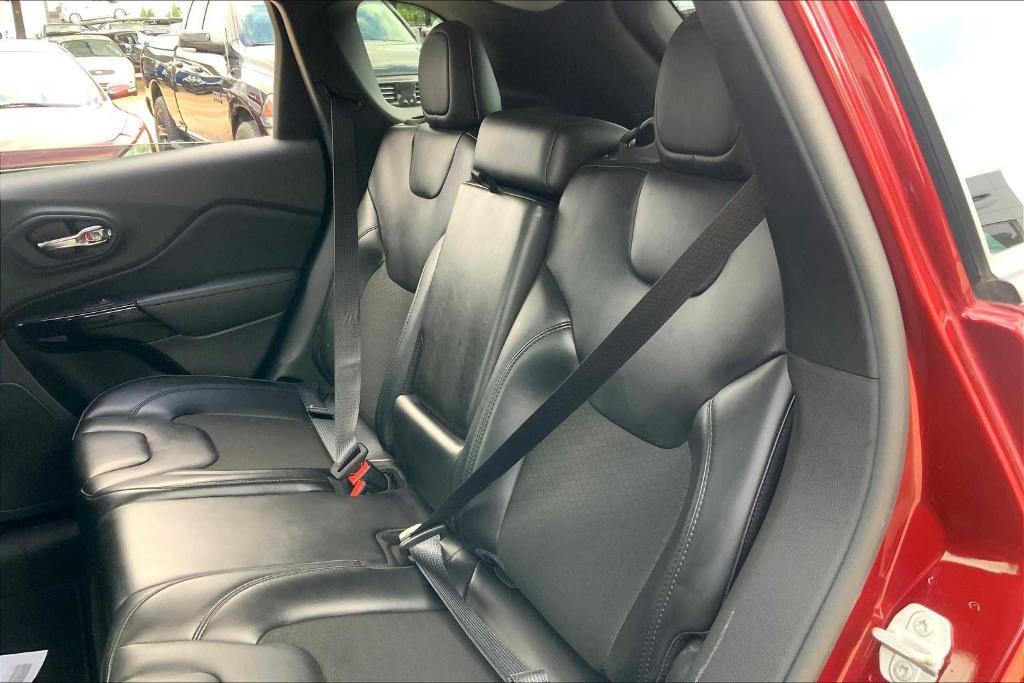used 2021 Jeep Cherokee car, priced at $16,431
