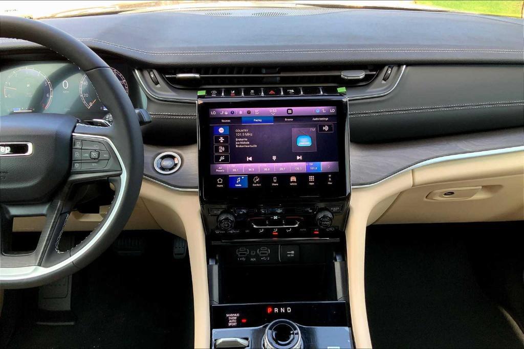 new 2025 Jeep Grand Cherokee L car, priced at $43,967