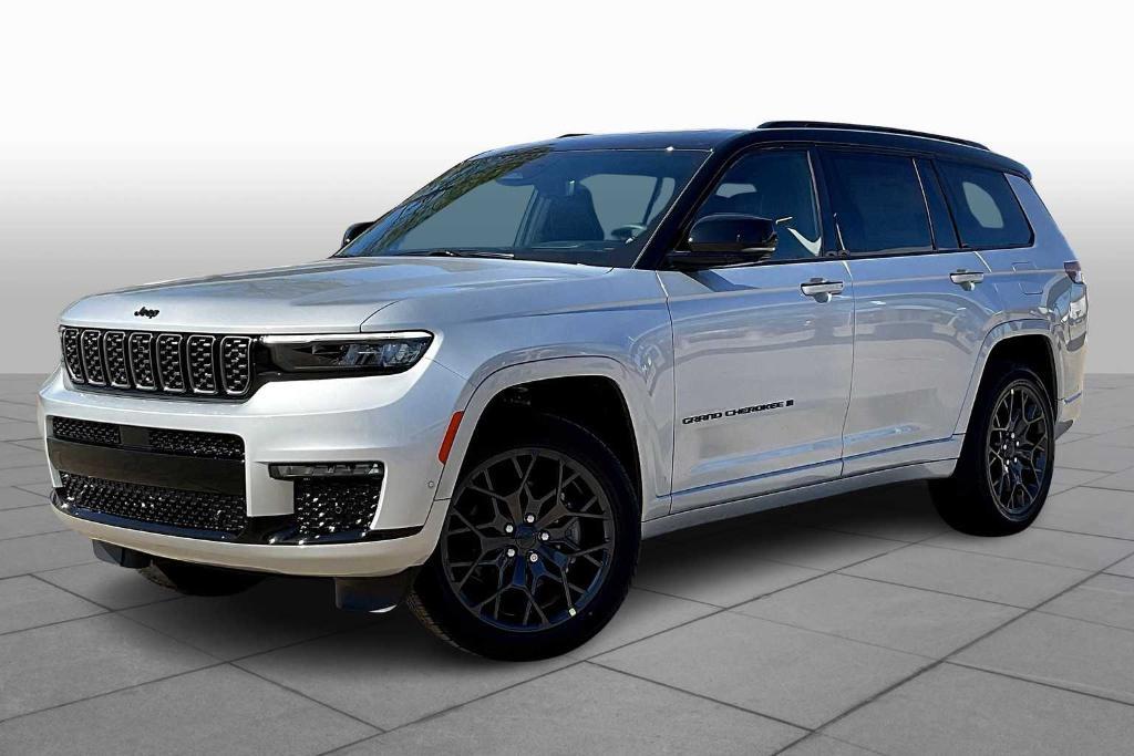 new 2025 Jeep Grand Cherokee L car, priced at $67,800