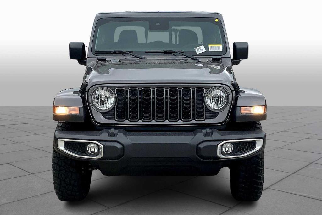 new 2025 Jeep Gladiator car, priced at $40,322