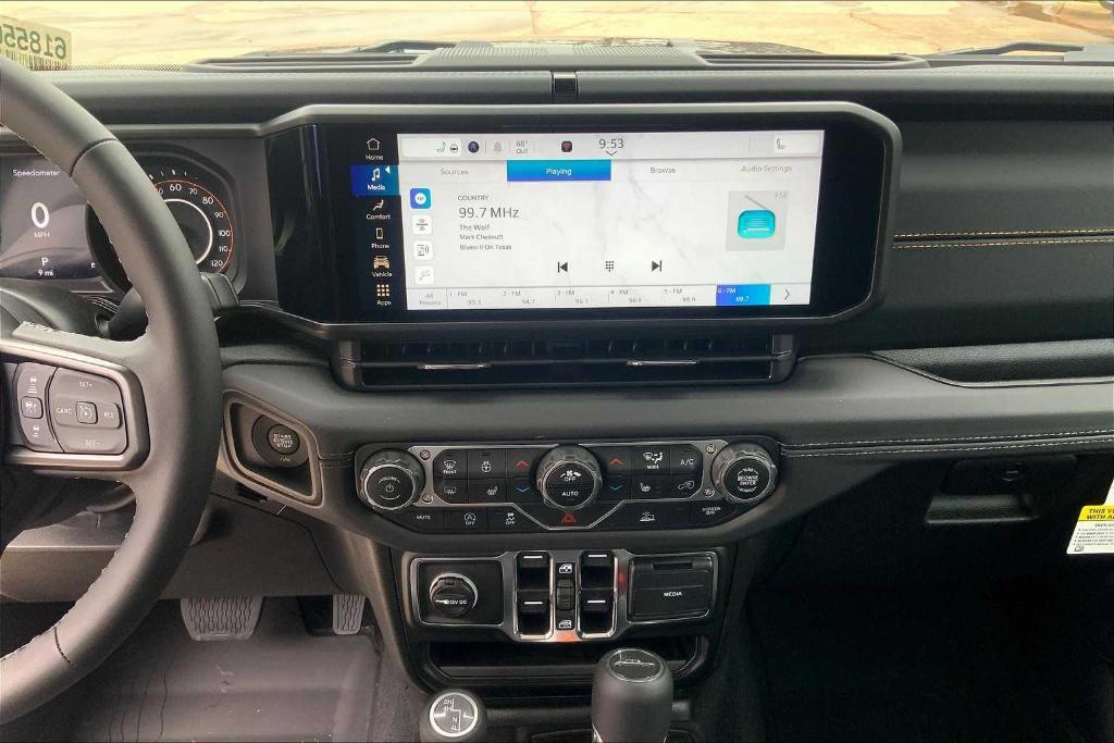 new 2025 Jeep Gladiator car, priced at $40,322