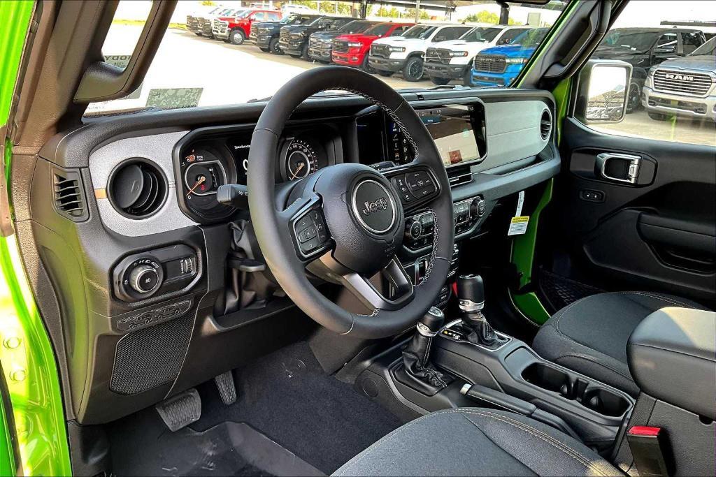 new 2025 Jeep Wrangler car, priced at $44,277