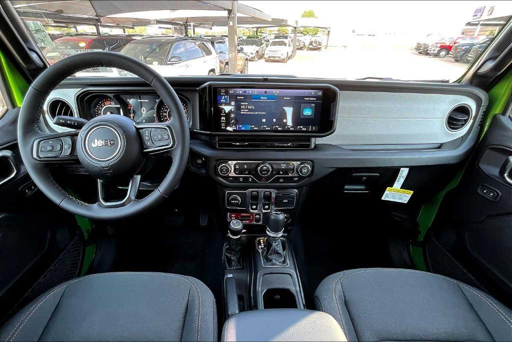 new 2025 Jeep Wrangler car, priced at $44,277