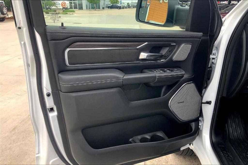 new 2025 Ram 1500 car, priced at $62,011