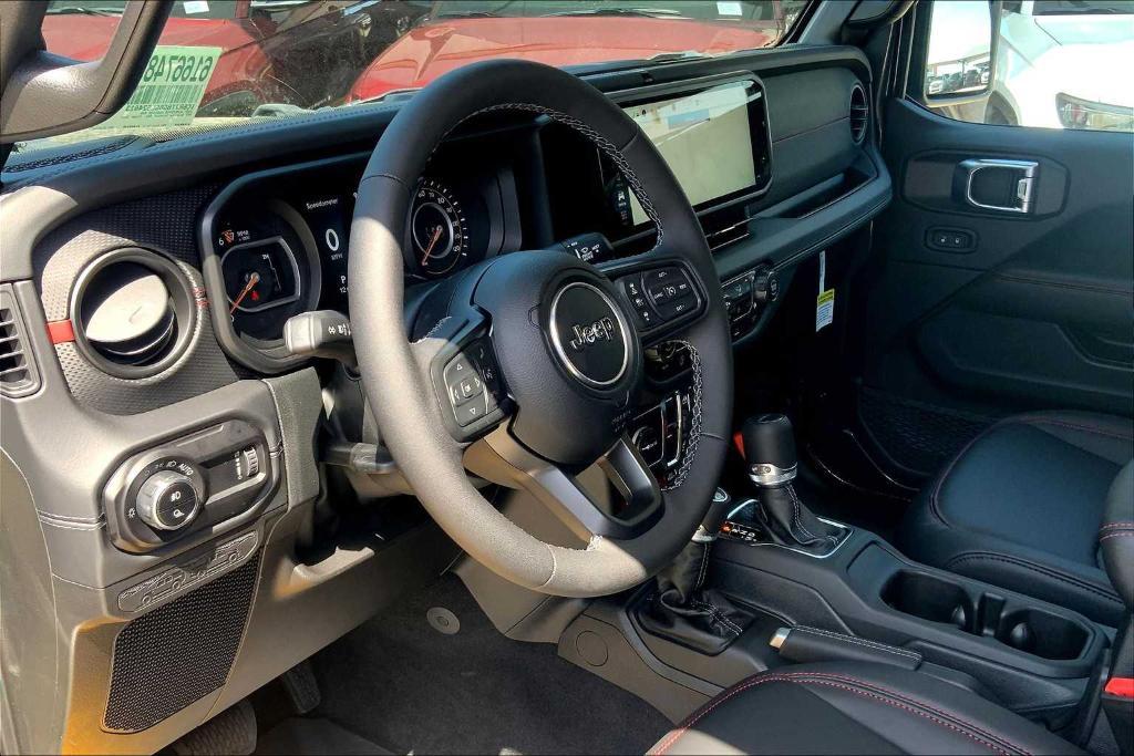 new 2025 Jeep Gladiator car, priced at $48,095