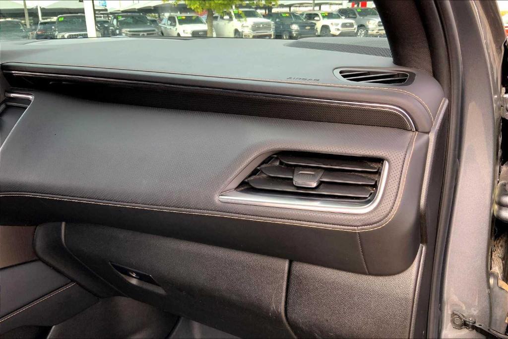 used 2022 GMC Yukon car, priced at $45,293