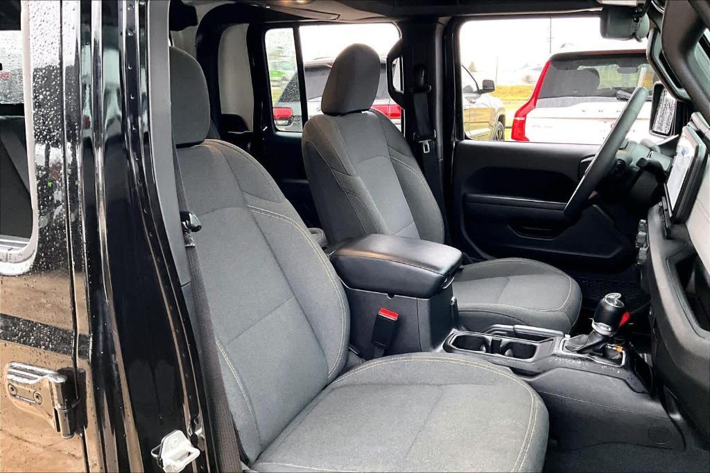 used 2024 Jeep Gladiator car, priced at $36,924