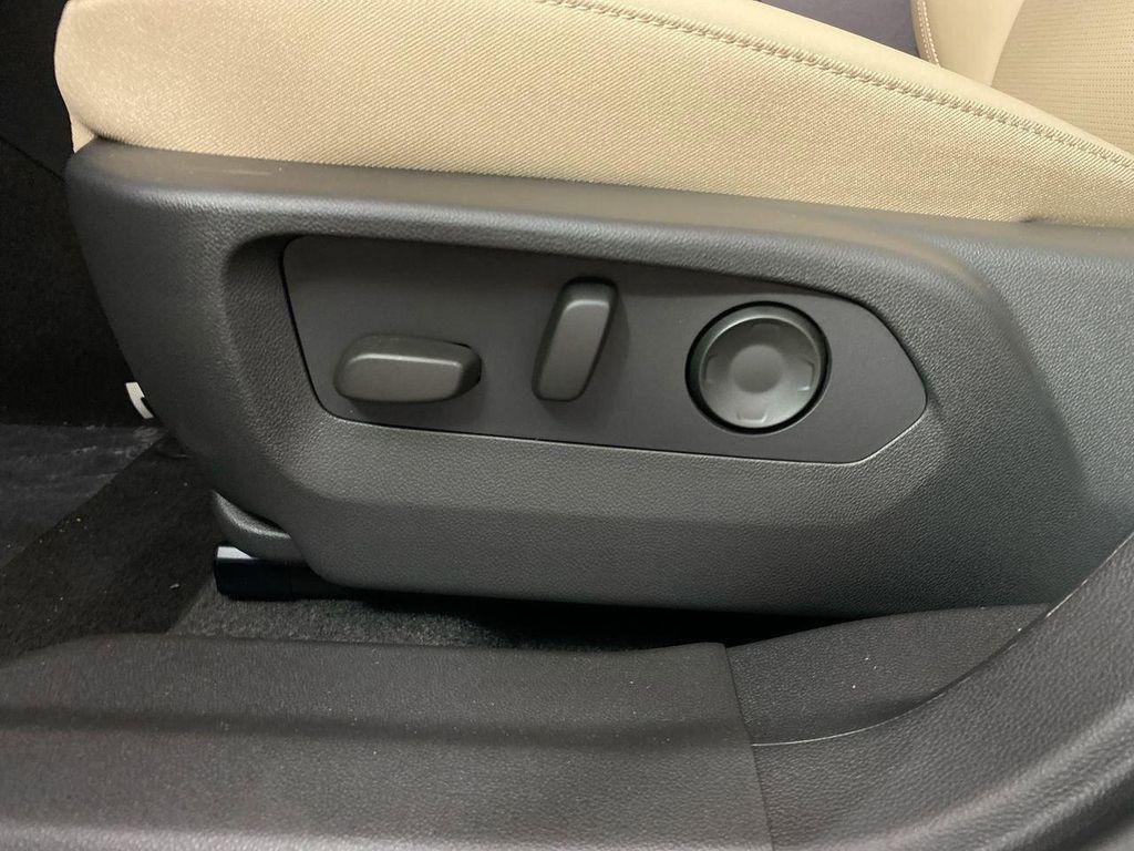 new 2025 Buick Envision car, priced at $38,609
