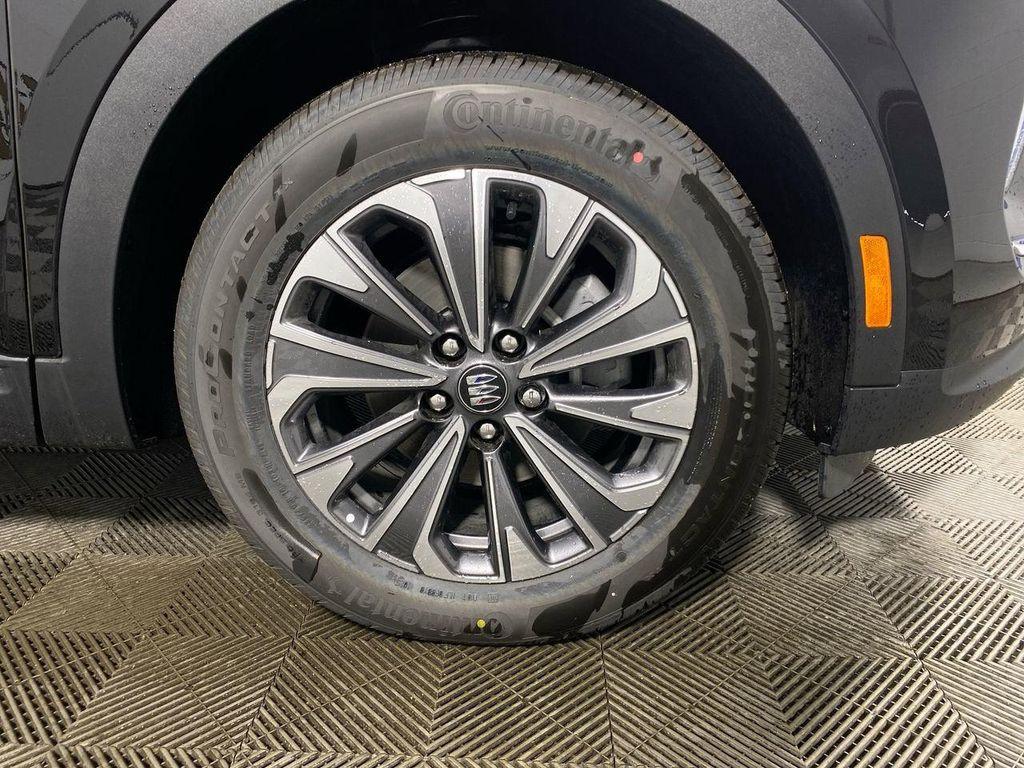 new 2025 Buick Envision car, priced at $38,609