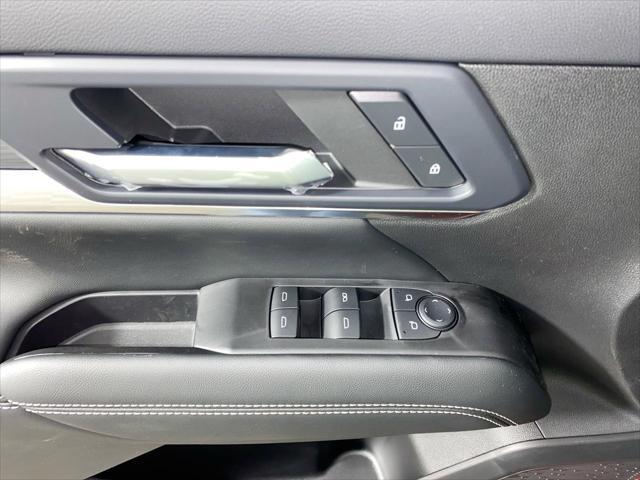 new 2025 GMC Terrain car, priced at $31,566