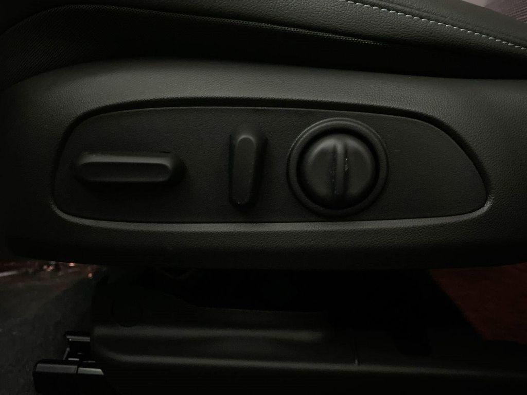 new 2025 Buick Envista car, priced at $25,670