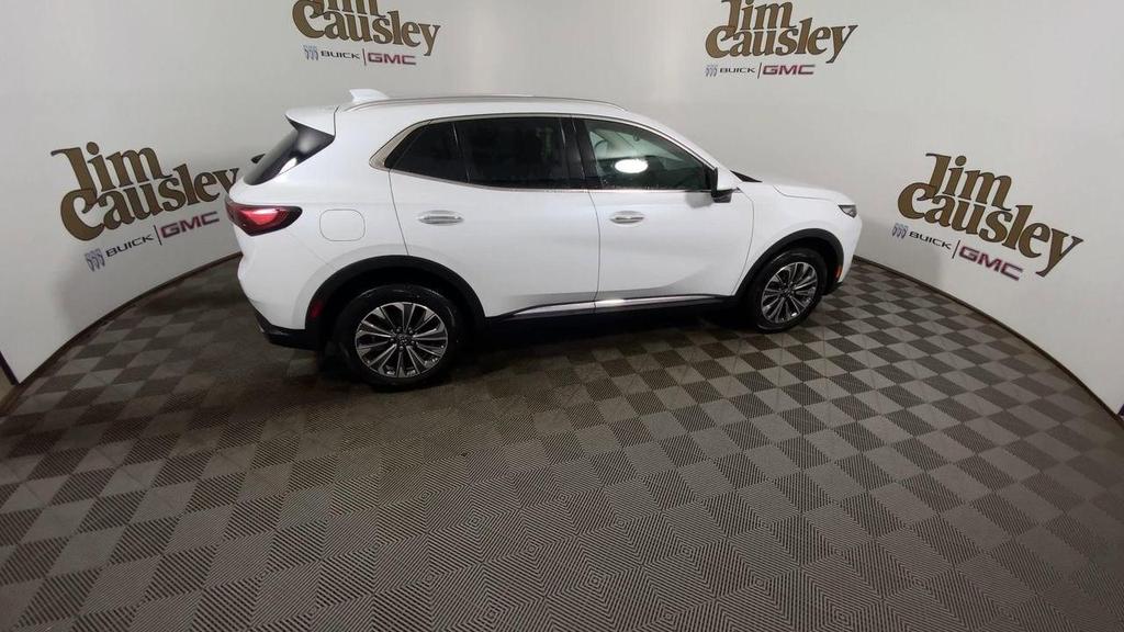 new 2025 Buick Envision car, priced at $39,133