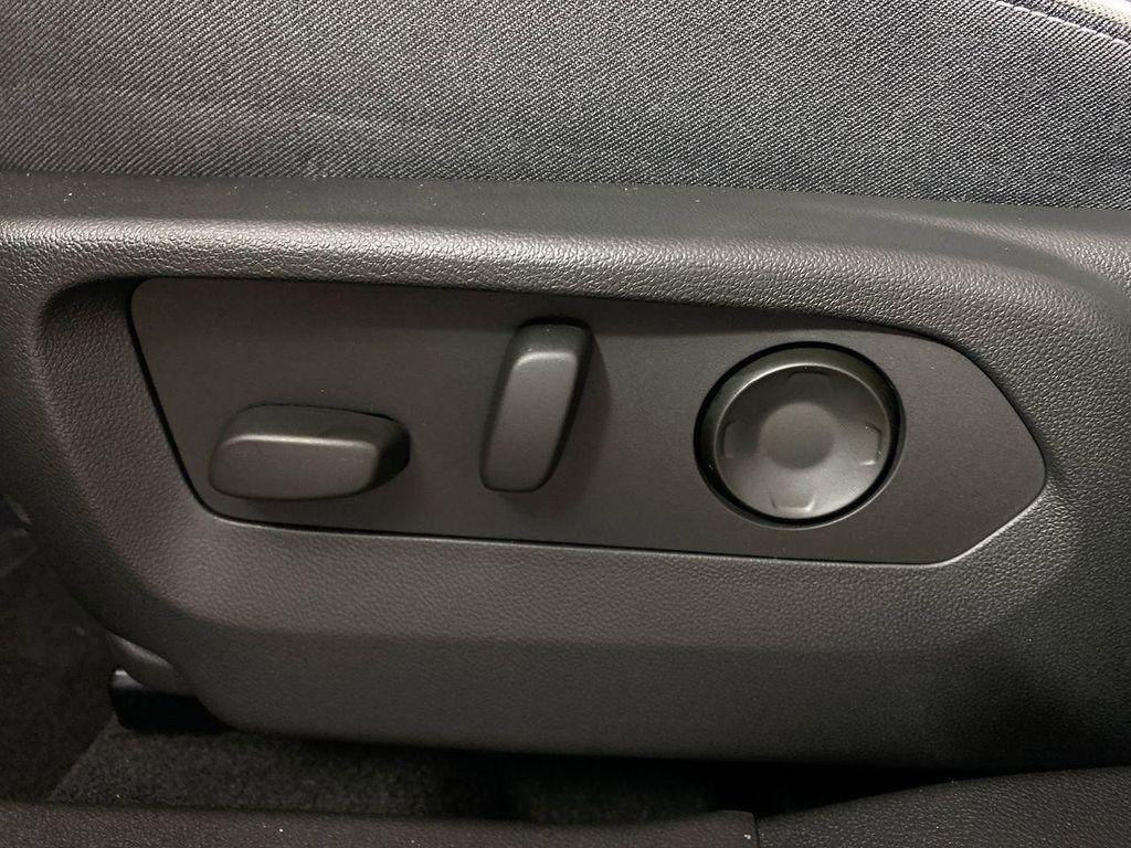 new 2025 Buick Envision car, priced at $41,772