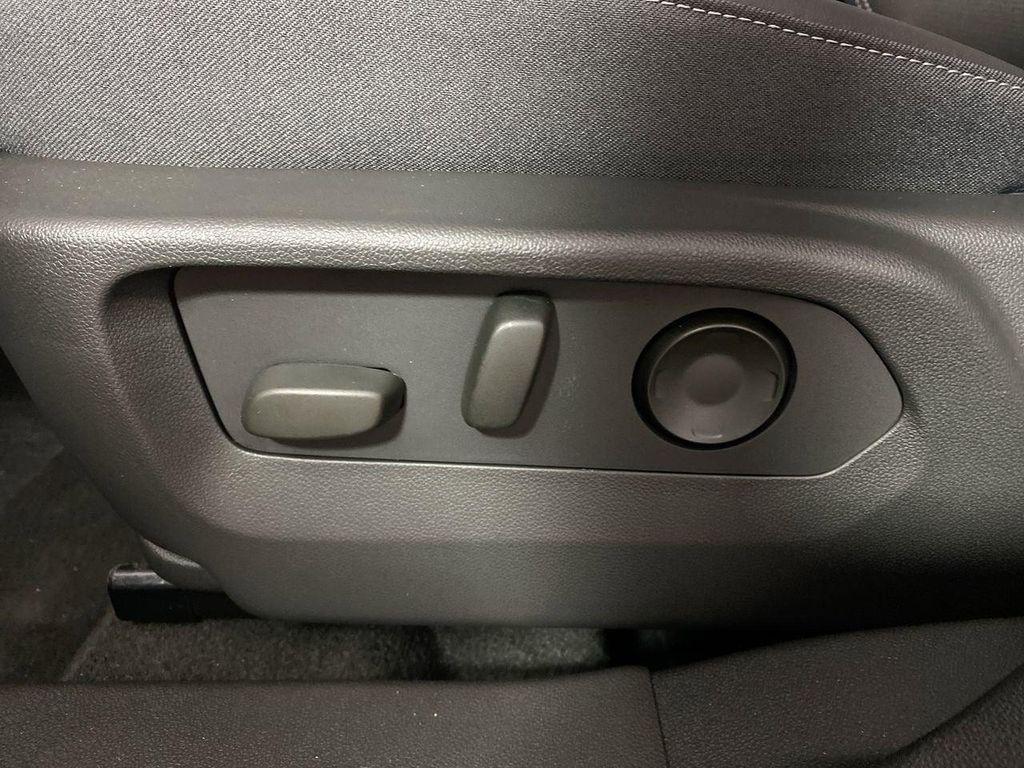 new 2025 Buick Envision car, priced at $38,609