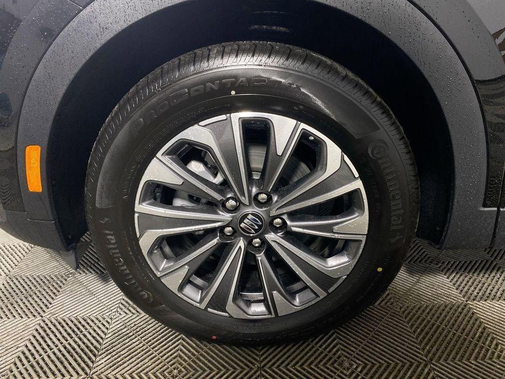 new 2025 Buick Envision car, priced at $38,609
