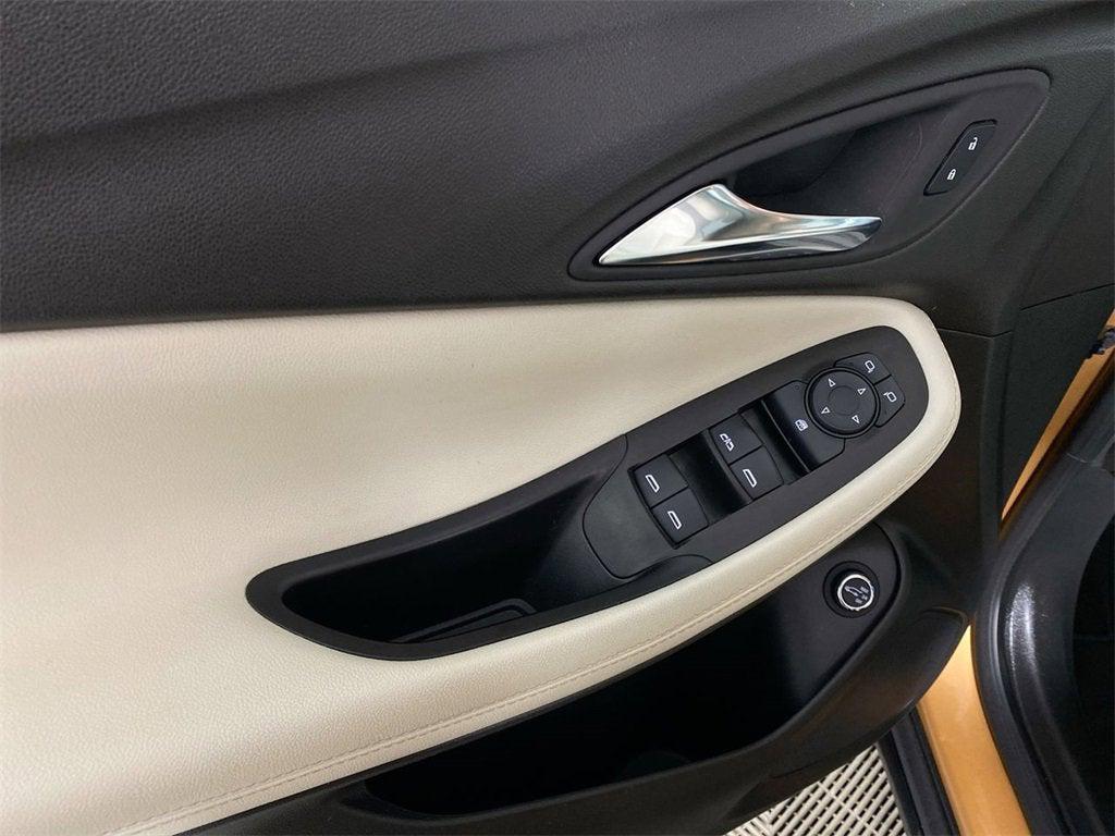 used 2024 Buick Encore GX car, priced at $21,895