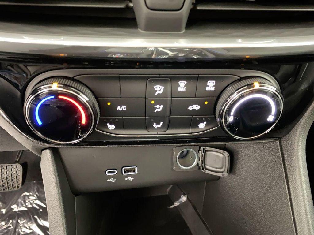 new 2026 Buick Encore GX car, priced at $30,662