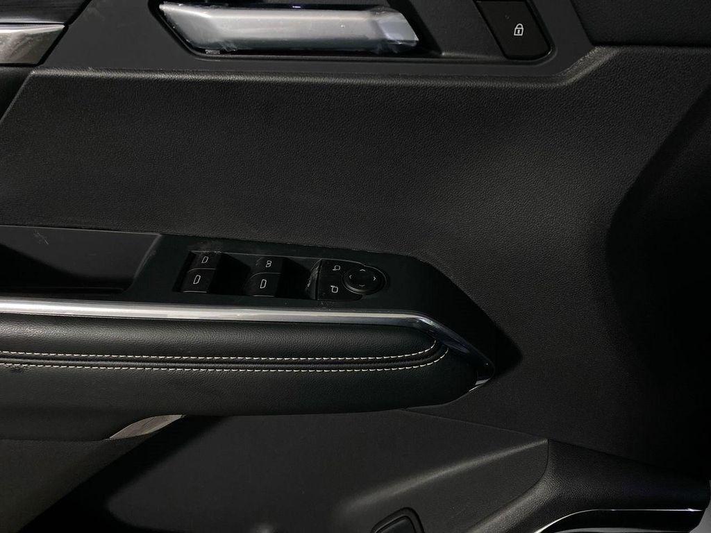 new 2025 GMC Acadia car, priced at $49,316