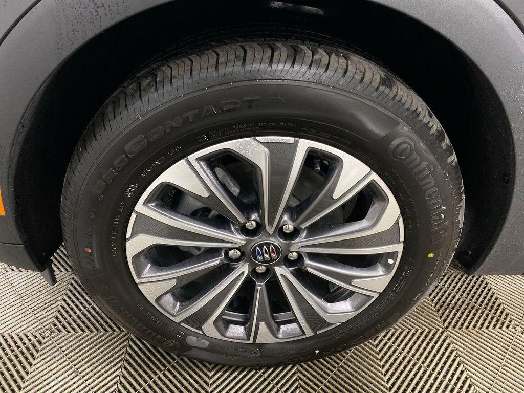 new 2025 Buick Envision car, priced at $38,609