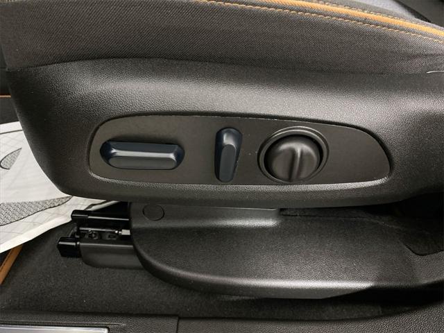 used 2023 GMC Acadia car, priced at $38,895