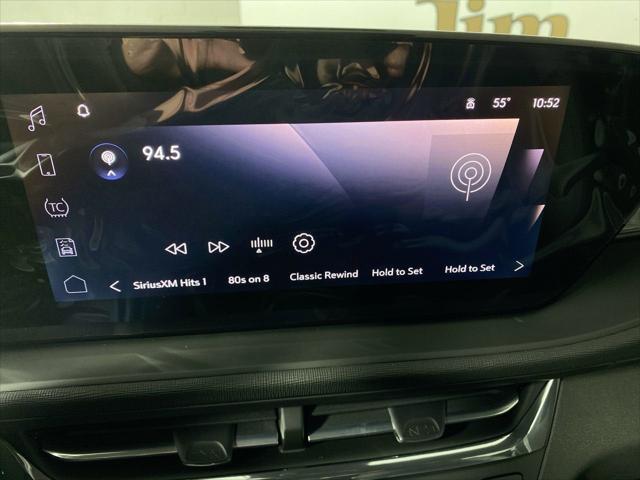 new 2025 Buick Envista car, priced at $25,530