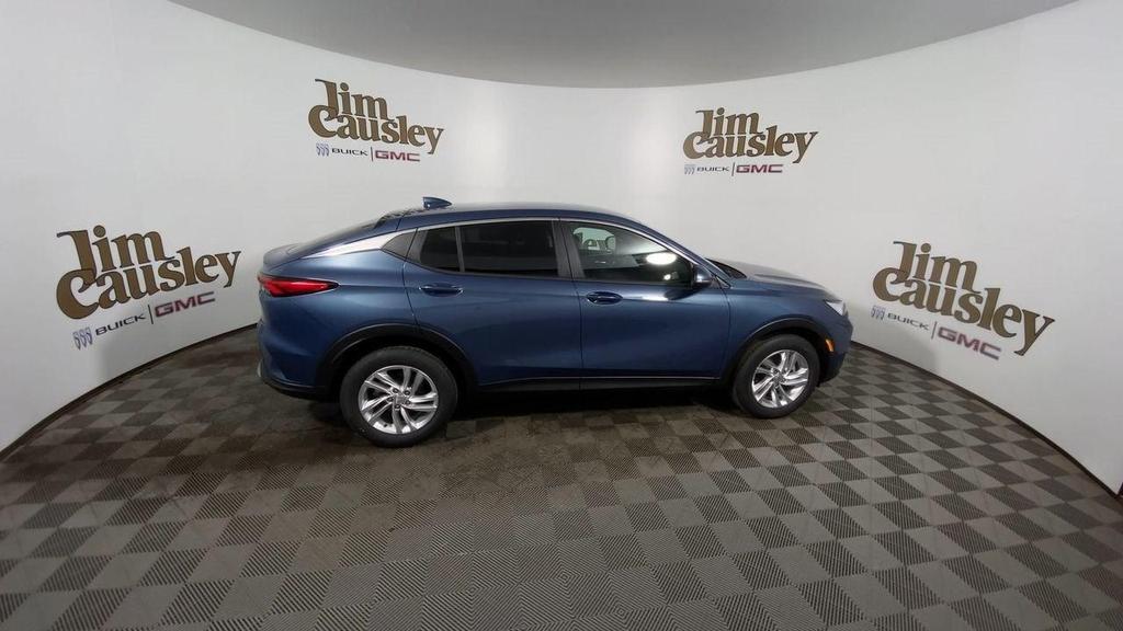 new 2025 Buick Envista car, priced at $25,962