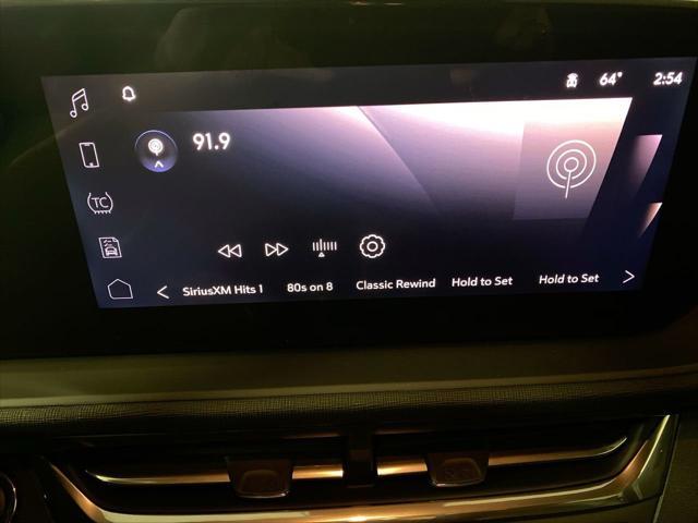 new 2025 Buick Envista car, priced at $25,670