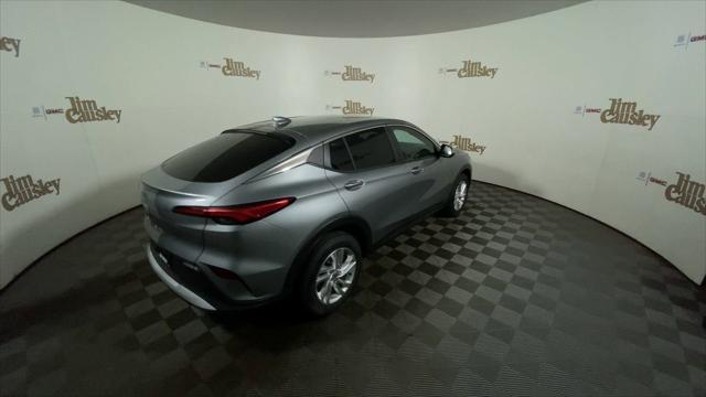 new 2025 Buick Envista car, priced at $25,670