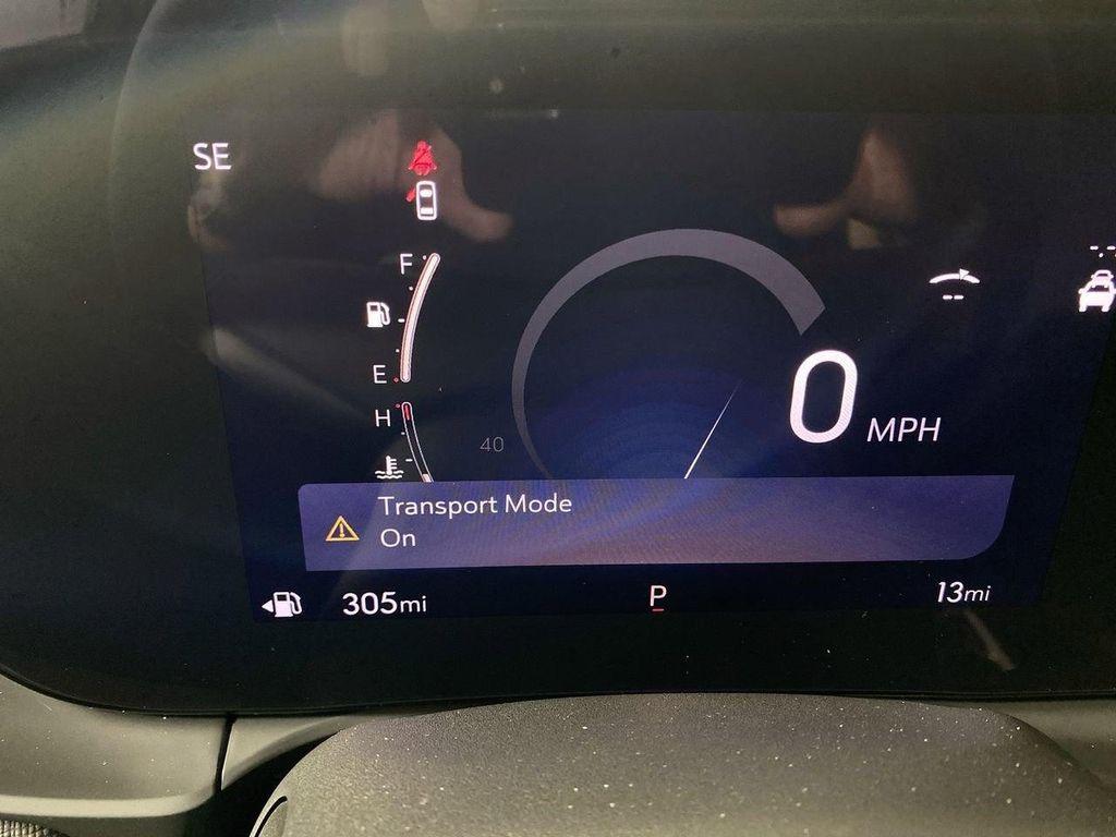 new 2025 Buick Envista car, priced at $25,670