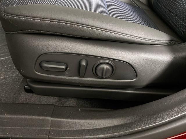 new 2025 Buick Envista car, priced at $25,670