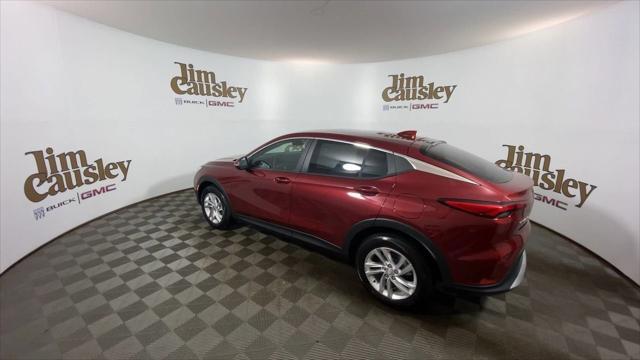 new 2025 Buick Envista car, priced at $25,670