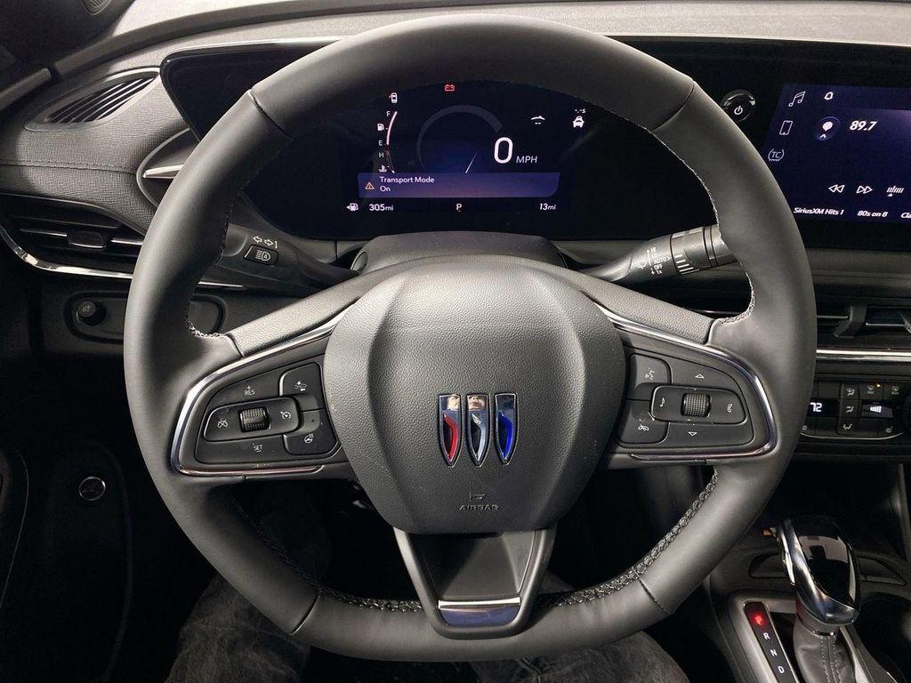 new 2025 Buick Envista car, priced at $25,670