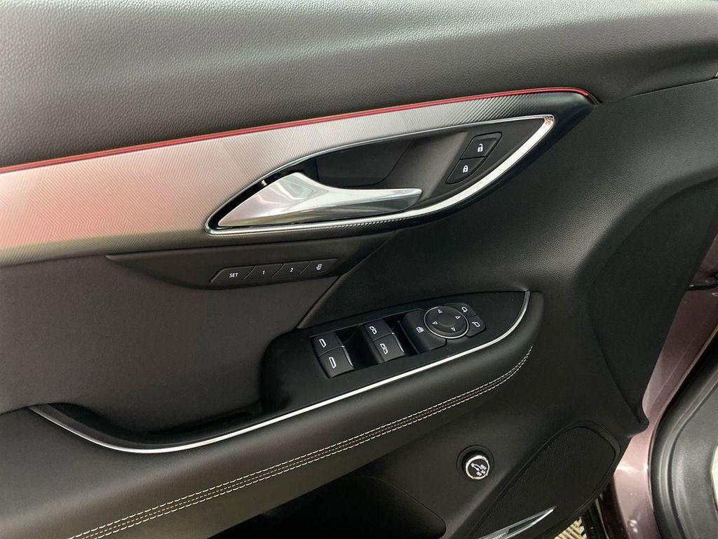 new 2025 Buick Envision car, priced at $42,205
