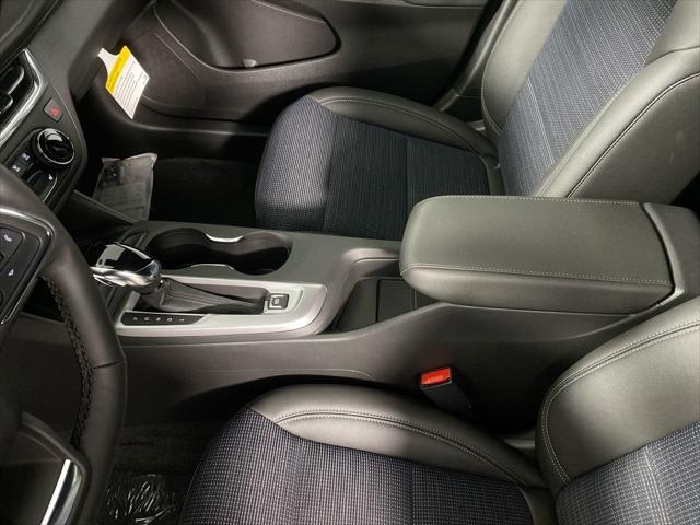 new 2025 Buick Envista car, priced at $25,530
