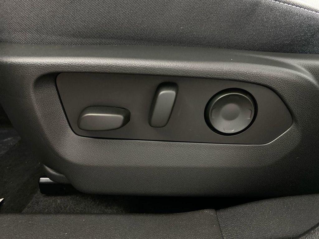 new 2025 Buick Envision car, priced at $42,205