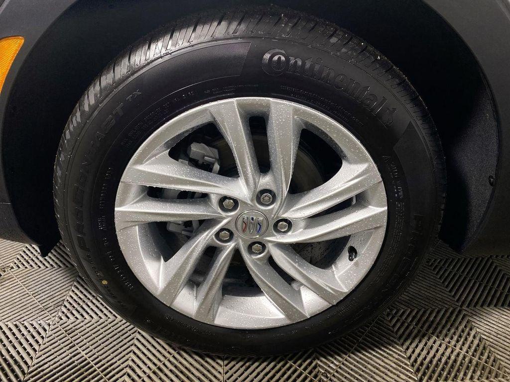 new 2025 Buick Envista car, priced at $24,630