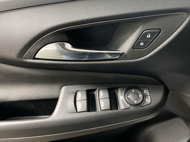 new 2025 Buick Envista car, priced at $24,630