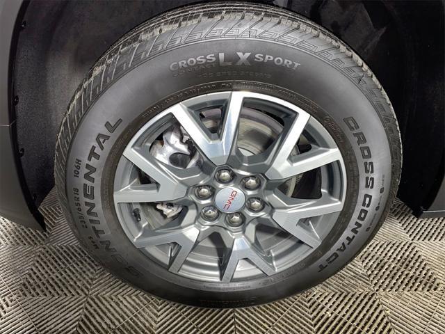 used 2022 GMC Acadia car, priced at $27,895