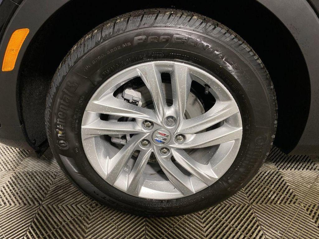 new 2025 Buick Envista car, priced at $24,630