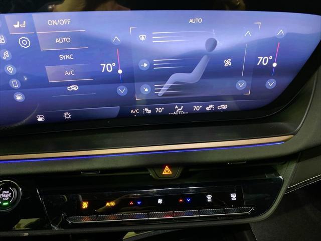 new 2025 Buick Envision car, priced at $40,331