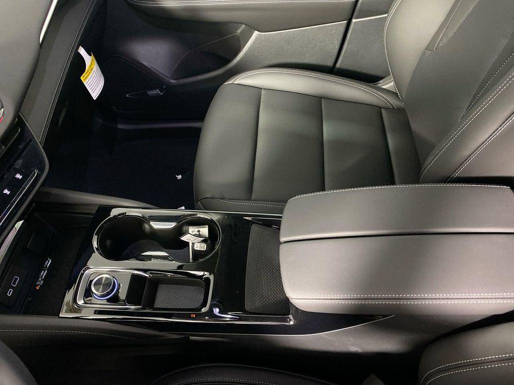 new 2025 Buick Envision car, priced at $38,609