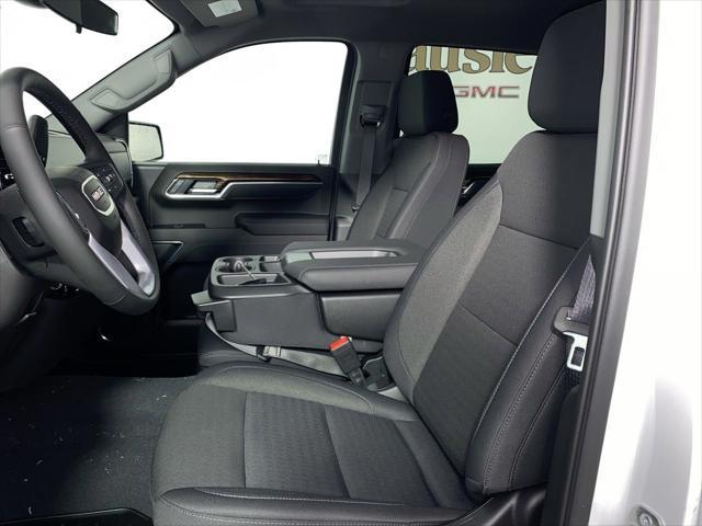 new 2025 GMC Sierra 1500 car, priced at $48,644