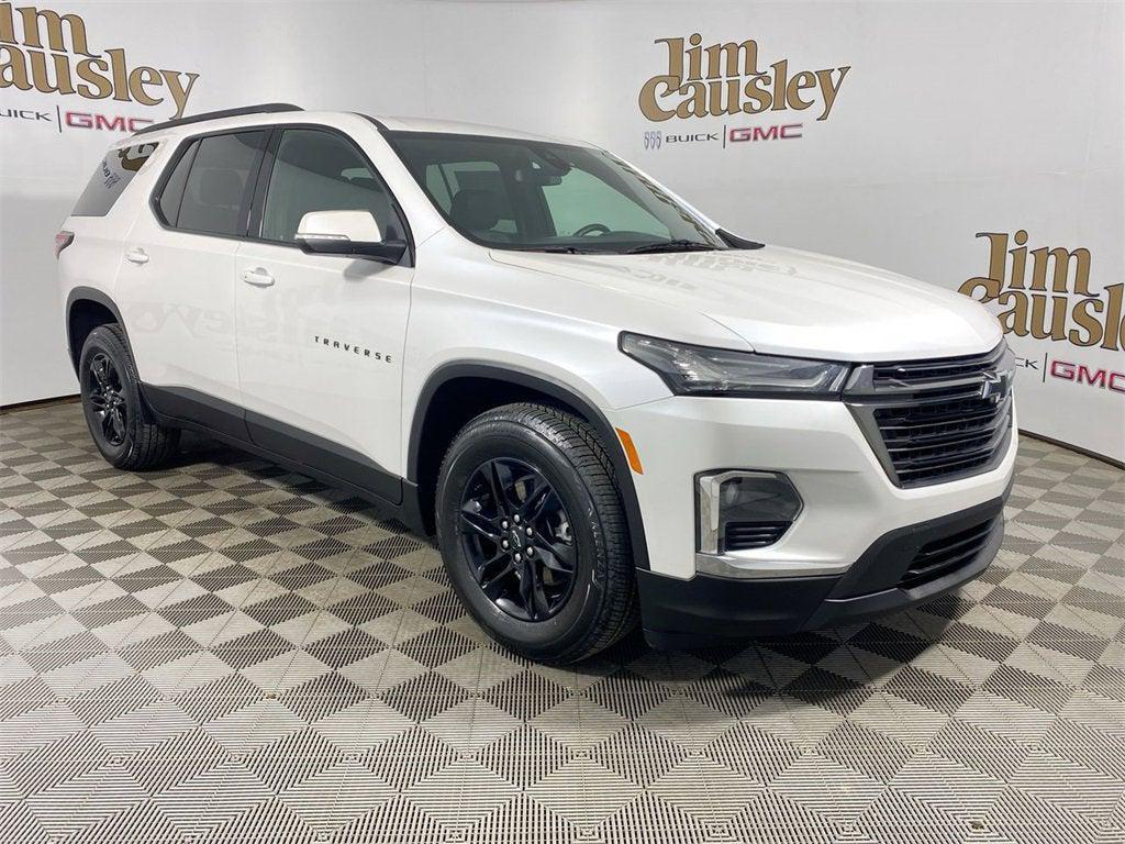used 2023 Chevrolet Traverse car, priced at $34,895