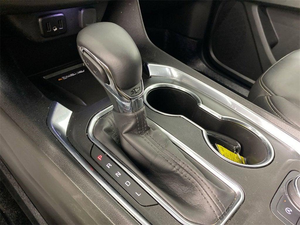 used 2023 Chevrolet Traverse car, priced at $34,895