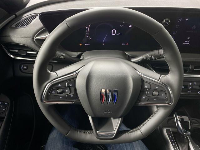 new 2025 Buick Envista car, priced at $25,150