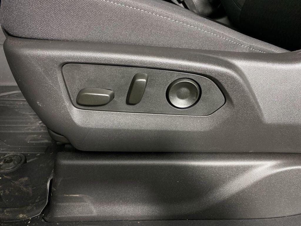 new 2025 GMC Sierra 2500 car, priced at $55,437