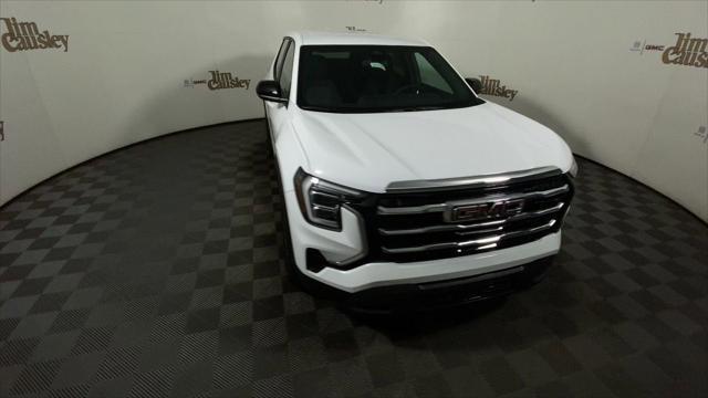 new 2025 GMC Terrain car, priced at $31,002