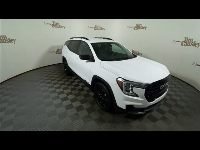 used 2022 GMC Terrain car, priced at $23,529