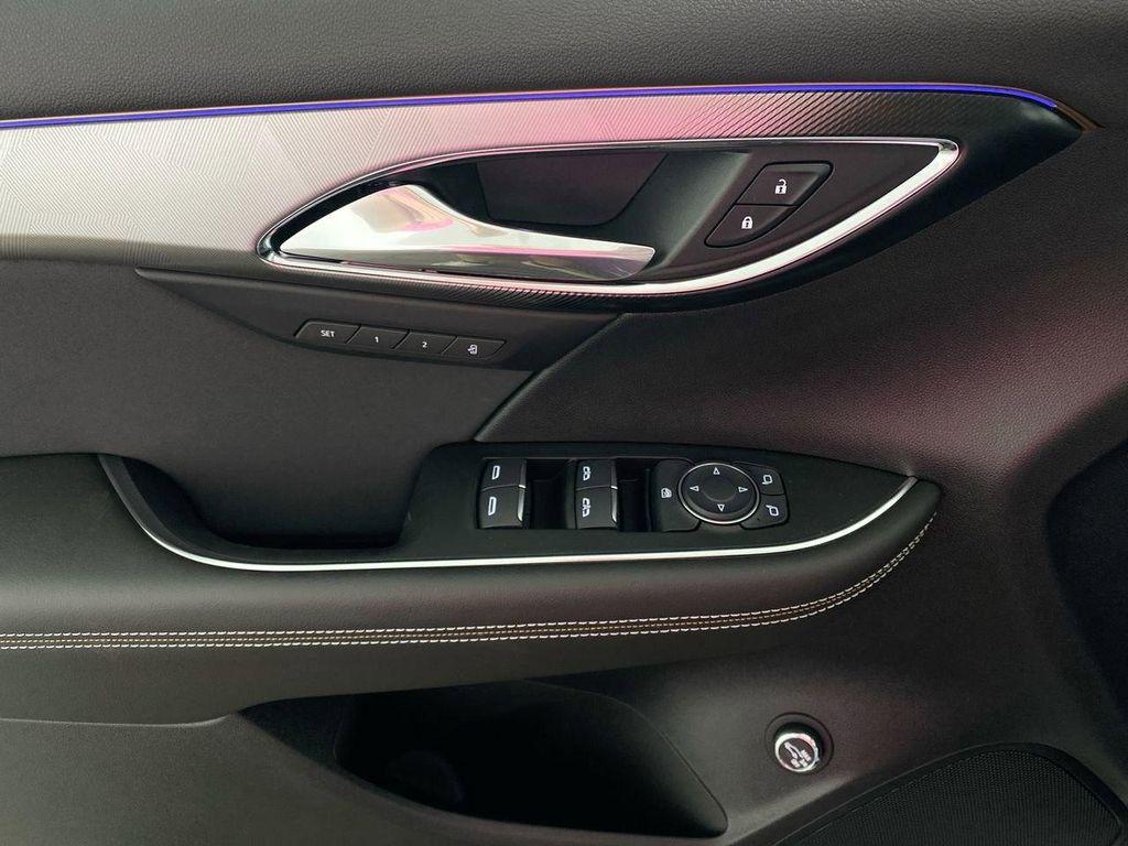 new 2025 Buick Envision car, priced at $42,729