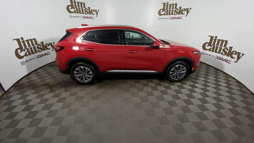 new 2025 Buick Envision car, priced at $38,609